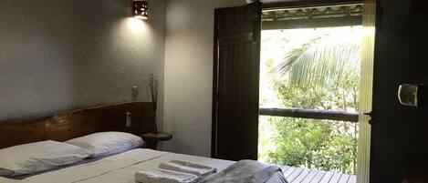 3 soverom, skrivebord, wi-fi og sengetøy