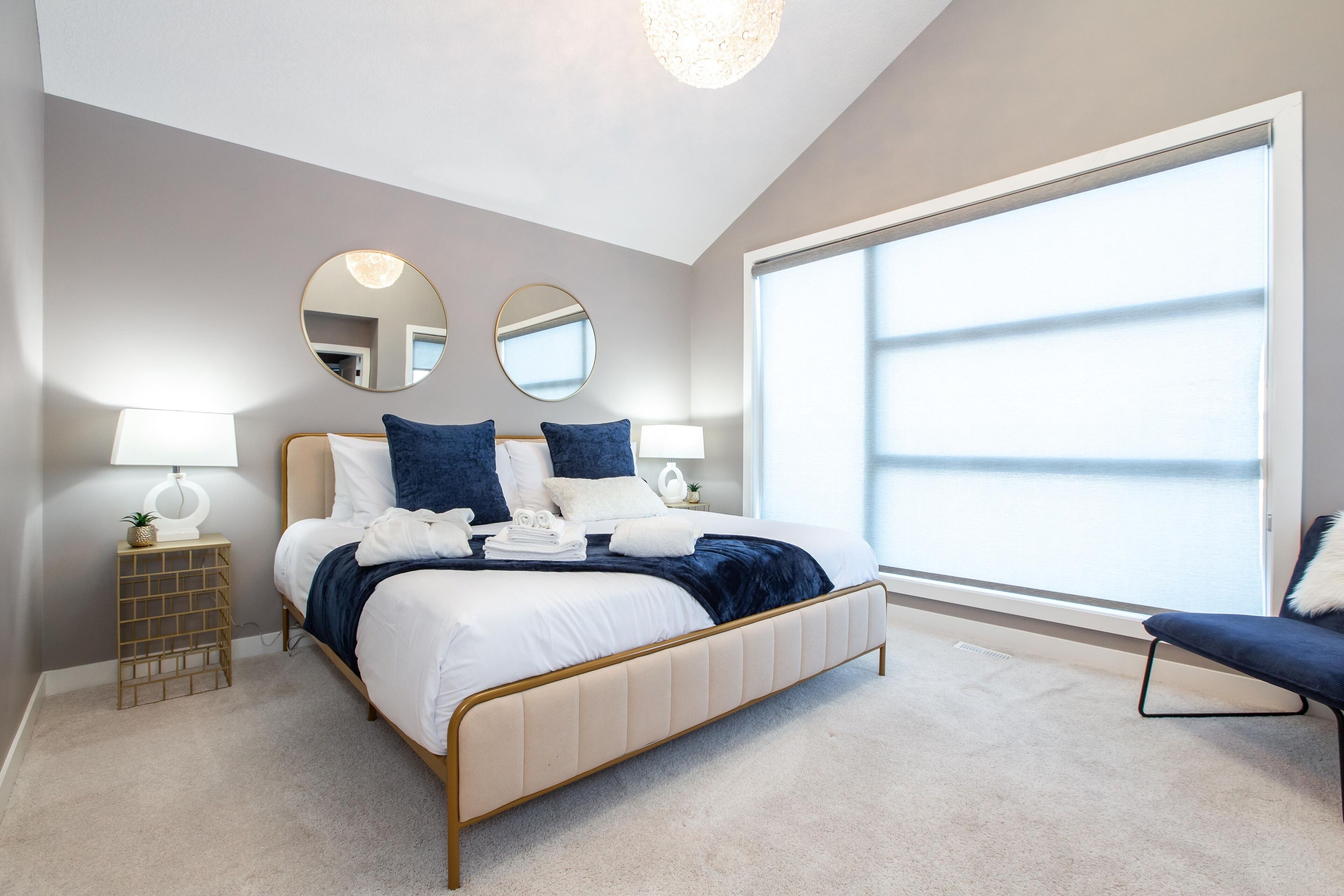 4 soverom, strykejern/-brett, wi-fi og sengetøy