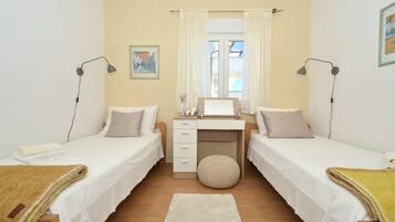 3 bedrooms, free WiFi, bed sheets