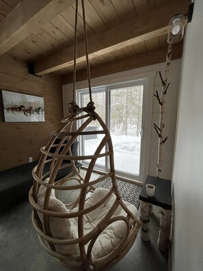 Interior - The Birch House - Cottage with spa located 10 min from Le Massif de Charlevoix (Saint-tite-des-caps)