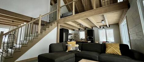 Smart TV, fireplace, foosball, books