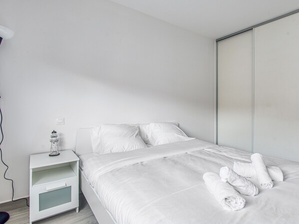 2 Schlafzimmer, Bügeleisen/Bügelbrett, WLAN, Bettwäsche