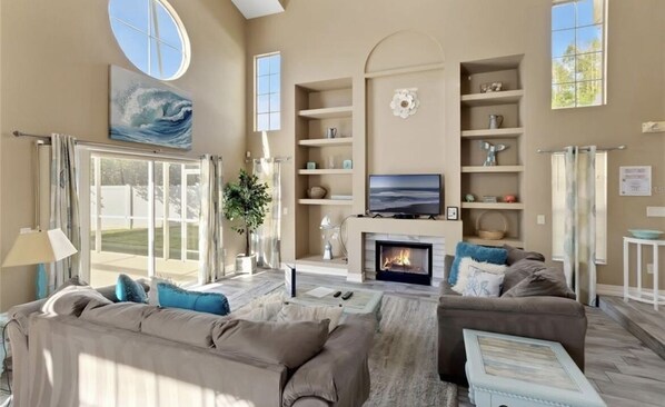 Smart-TV, peis, fotballspill og bordtennis