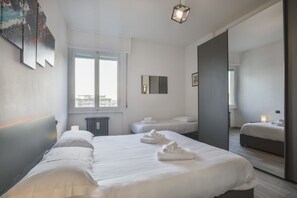1 Schlafzimmer, Schreibtisch, Bügeleisen/Bügelbrett, WLAN