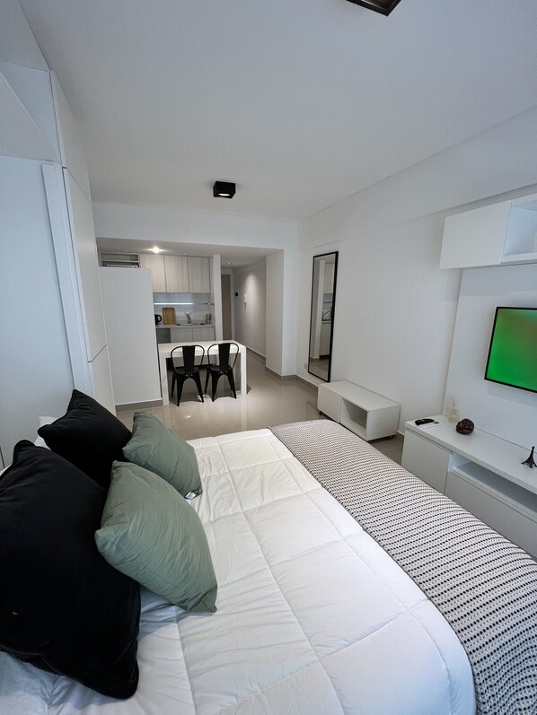 1 habitación, escritorio, wifi gratis y ropa de cama 