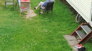 Uklassifisert bilde, 2 av 4, knapp