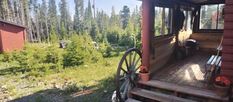 Mountain Top Cabin Refuge