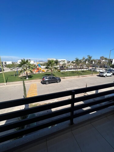 Sweet Home in Gated Private Neighborhood,