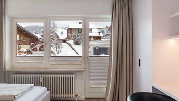 3 Schlafzimmer, kostenloses WLAN, Bettwäsche