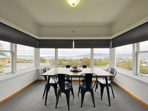 Dining - Bella Vista on Beach (Bellerive)