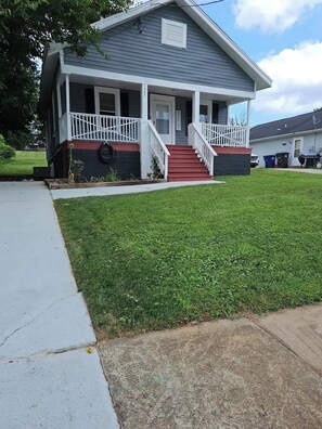 Exterior detail - High Ceilings | King Beds | 85” TV | Near Downtown (Winston-Salem)