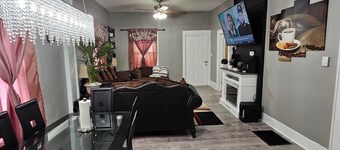 High Ceilings | King Beds | 85” TV | Near Downtown