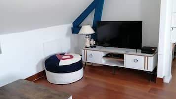 SisÀtilat