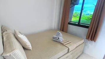 Standard Double Room, 1 Queen Bed | Free WiFi, wheelchair access