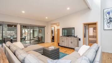 TV connectée, chaîne hi-fi