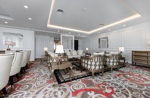 Presidential Suite | Living area | Flat-screen TV - Raia Hotel & Convention Centre Kuching (Kuching)