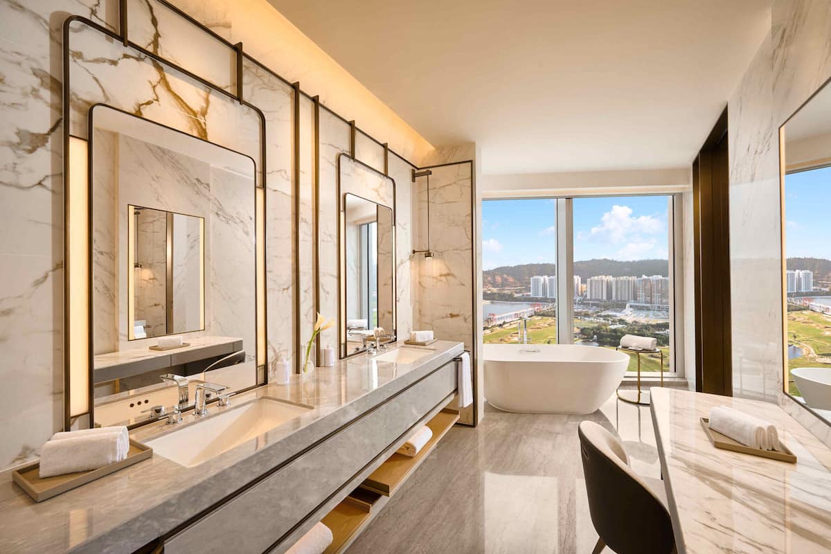 separate bathtub and shower, free toiletries, hair dryer, bathrobes