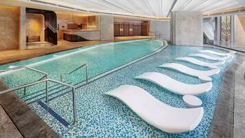 Indoor pool, outdoor pool