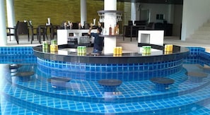 3 outdoor pools - Beststayinphuket Poolview (Patong)