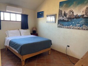 2 makuuhuonetta, ilmainen Wi-Fi, vuodevaatteet