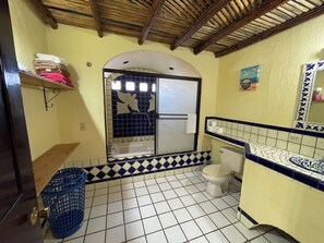 Shower, towels, soap, shampoo
