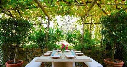 Camparone, ArcenoRentalsClub Magnificent Chianti Villa Exclusive Pool Concierge