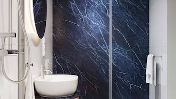 Dusch, regndusch, hårtork och badrock