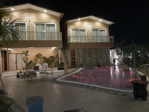 Santoriini Lawn And Rejuvenation Center