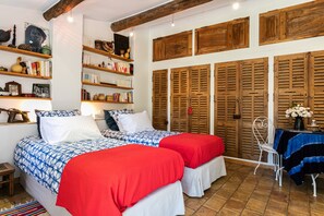1 bedroom, Internet - Air-conditioned B&B Provence Quiet Countryside Swimming pool Private SPA (Grans)