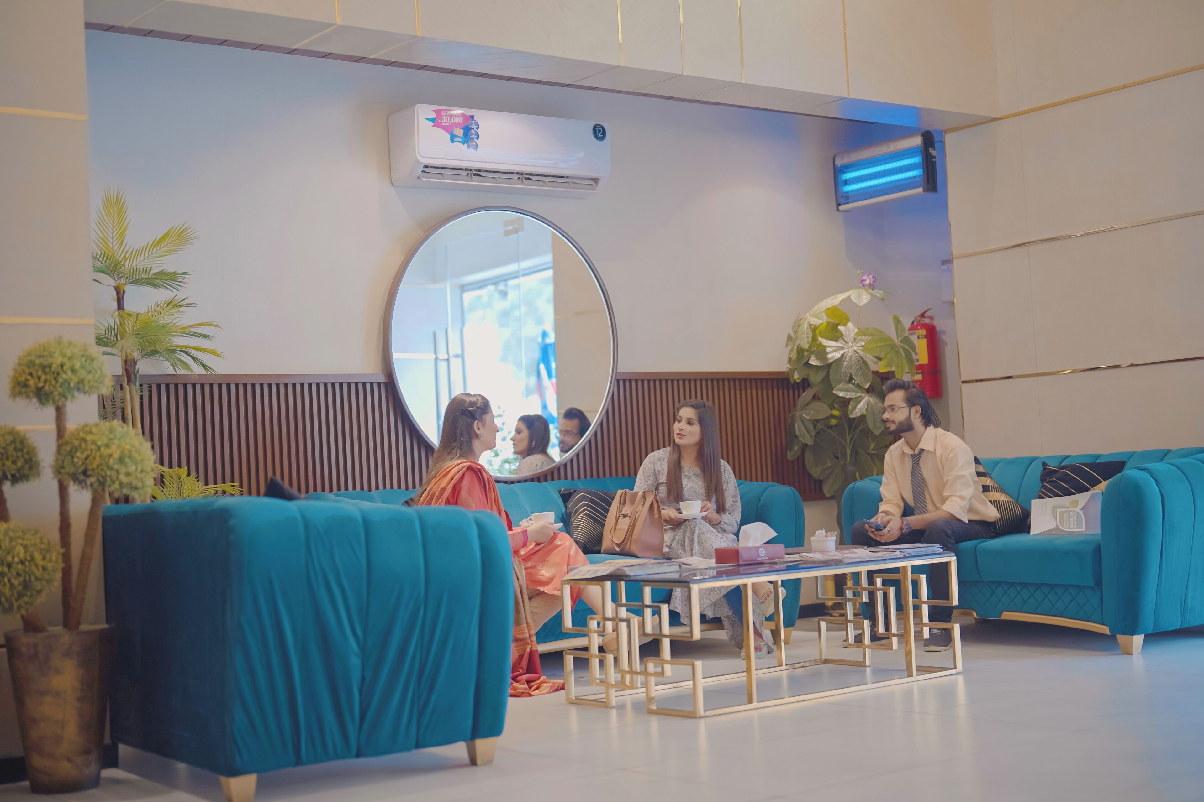 Coin salon dans le hall