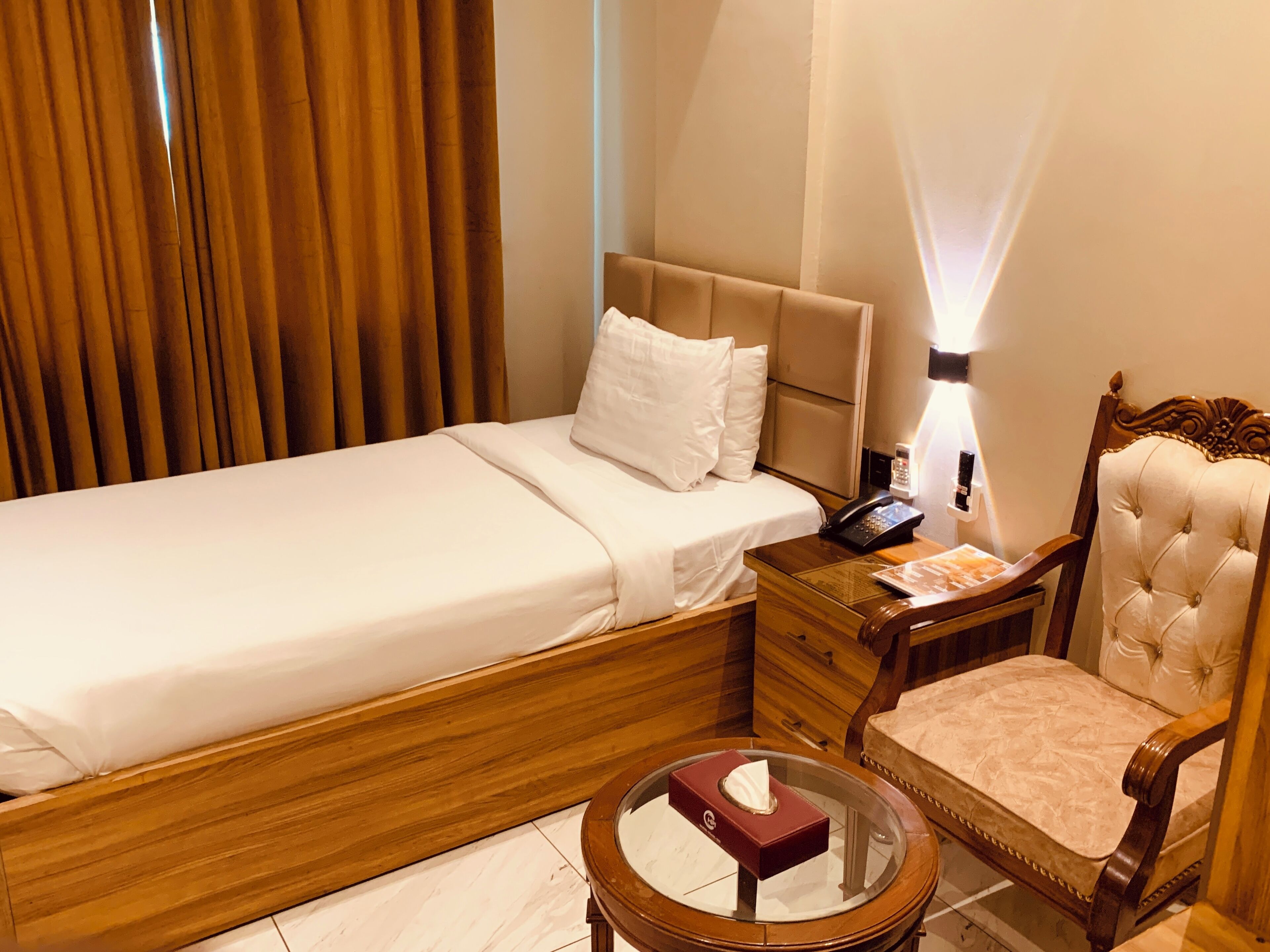 Economy Single Room | In-room safe, individually decorated, individually furnished, desk