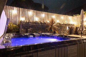 Idromassaggio all'aperto