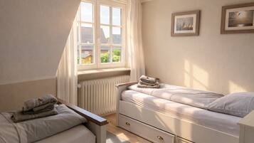 1 chambre, lit parapluie, Wi-Fi gratuit, draps fournis