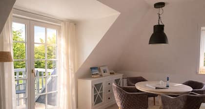 Coziness under the roof - quiet vacation apartment with balcony