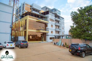 Front of property - Nokras Silver Oak Embu (Embu)