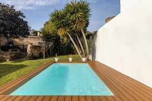 Alberca al aire libre