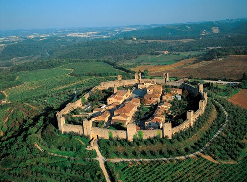 MASTER HOUSE - Farmhouse Poggio alla Cavalla with Pool in the heart of Tuscany