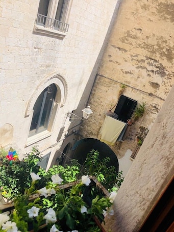 Property grounds. The Residence "Pierino's House" is located in the historical center of Bari