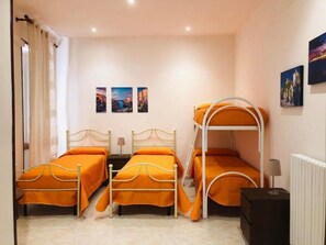2 habitaciones, wifi gratis y ropa de cama