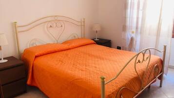 2 chambres, Wi-Fi gratuit, draps fournis