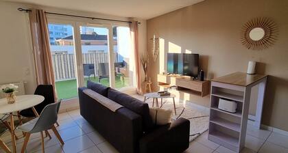 â
 BohĂšme chic â
 Parc Bourran â
 4 pers â
 Netflix â