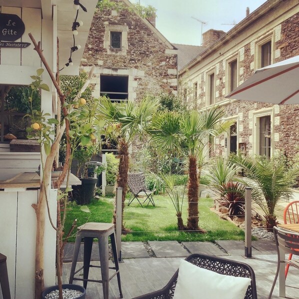 Huis, privébadkamer, uitzicht op rivier (Entière) | Terras