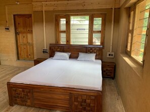 Free WiFi - Forest View farmhouse stay (Kosiyakutoli)