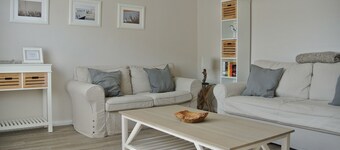 Cozy apartment with garden access