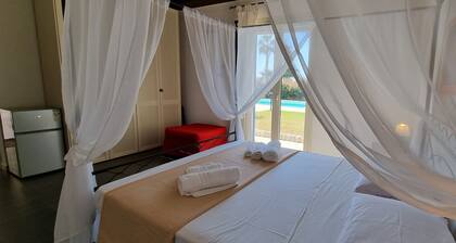Romantic villa with pool, 5 minutes from the beach
