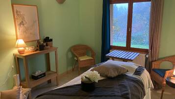 1 habitación, internet y ropa de cama