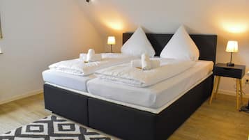 Condo familiar, 1 cama Queen size y sofá cama | 1 habitación, camas con efecto memoria y escritorio