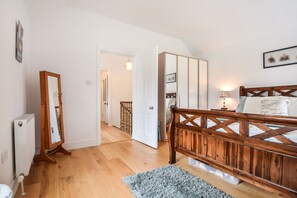 4 chambres, bureau, fer et planche à repasser, Wi-Fi gratuit