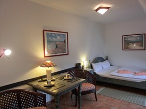 Free WiFi - Schöne 1-zimmer-ferienwohnung mit Ca.25 m² Wohnfläche für 2 Pers (Graal-Müritz)
