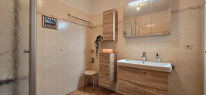 Dusche, Haartrockner